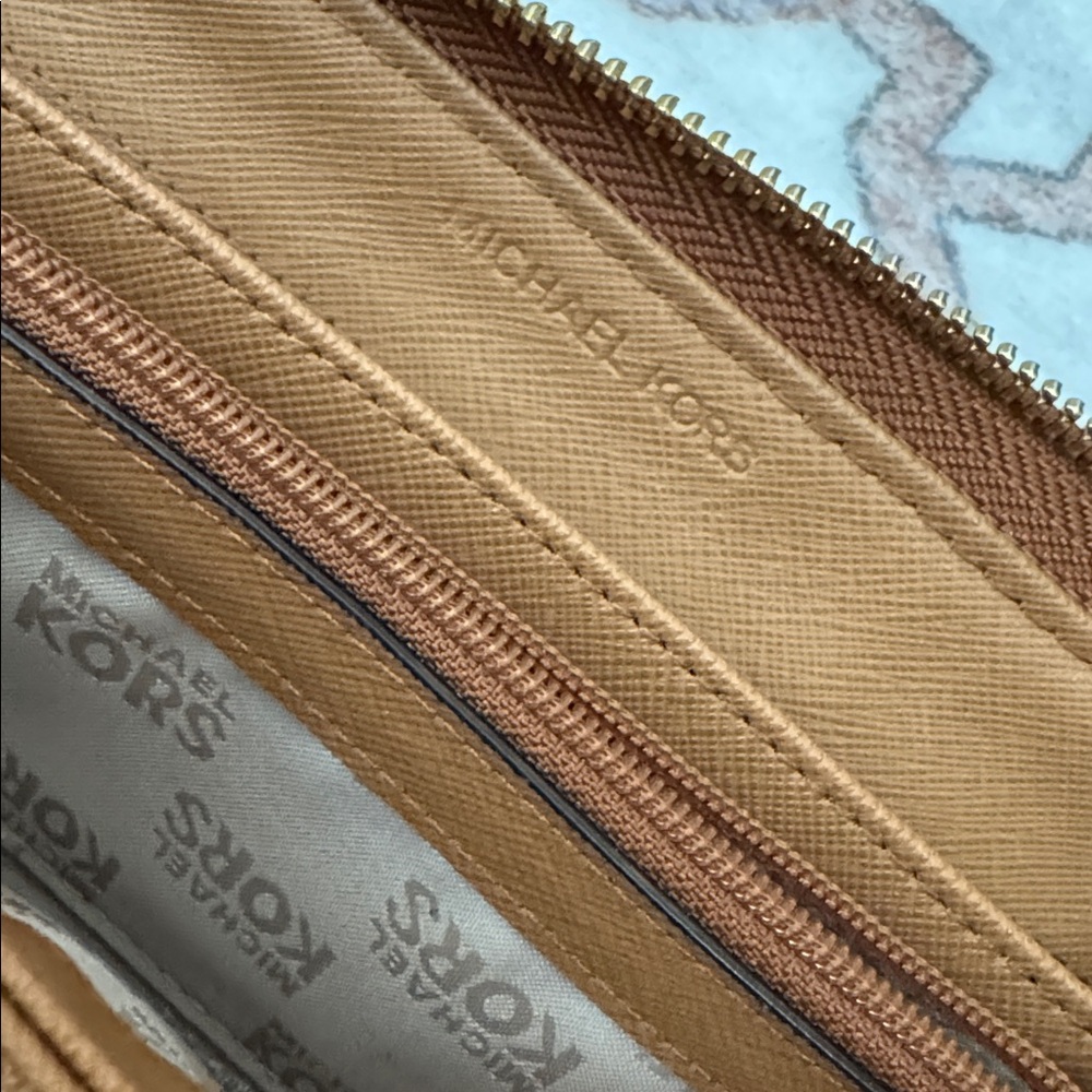 Michael Kors Blue and Tan Logo Wallet - Picture 14 of 14